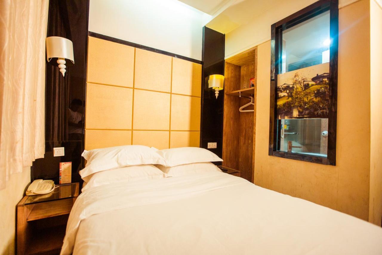Wuyue Qianmen Hotel Jiaxing Esterno foto